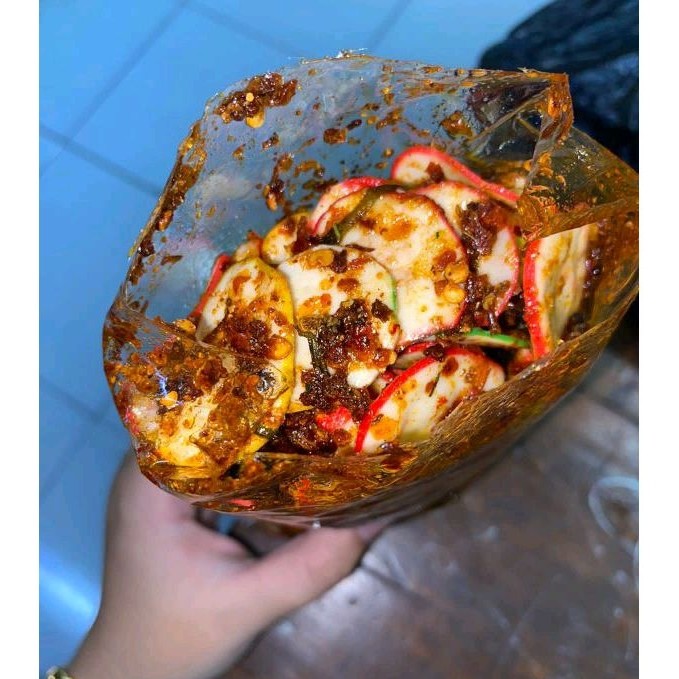 

SEBLAK KRUPUK BAWANG PEDAS DAUN JERUK/ KRUPUK SEBRING PEDAS/CEMILAN PEDAS/CEMILAN VIRAL