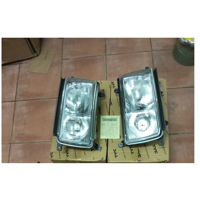 Headlamp Landcruiser VX80 Turbo BERKUALITAS