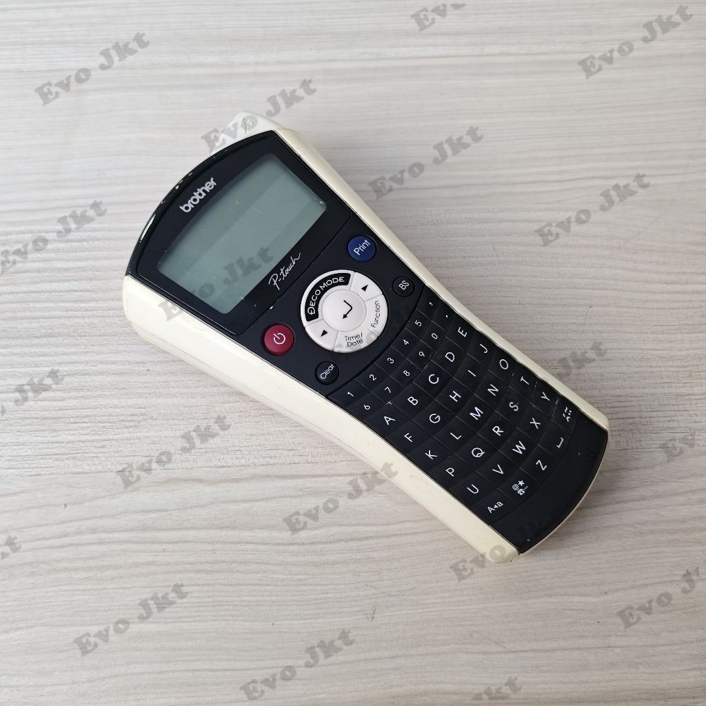 

BROTHER LABEL MACHINE PT1090