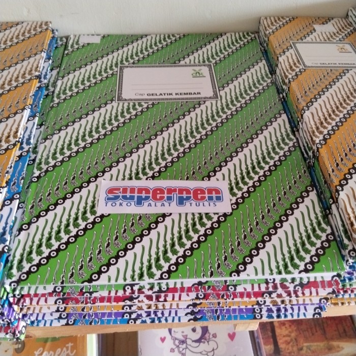 

Buku Folio Gelatik 100 Hard Cover