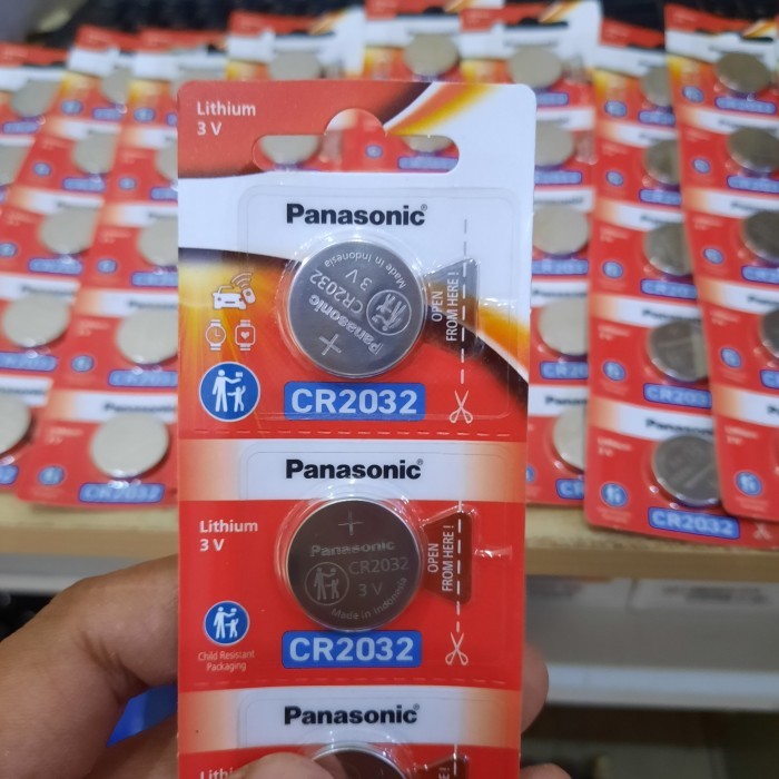 PANASONIC CR2032  LITHIUM 3 VOLT / BATERAI CR2032 PANASONIC