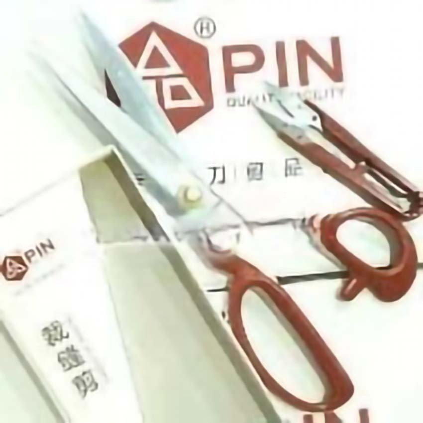 

PIN Gunting Kain Bahan Tailor Garmen