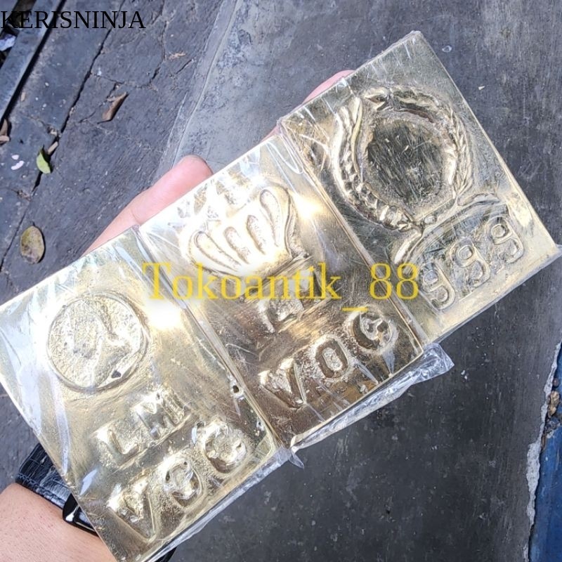 EMAS BATANGAN REPLIKA BAHAN KUNINGAN EMAS VOC EMAS LM NJ7
