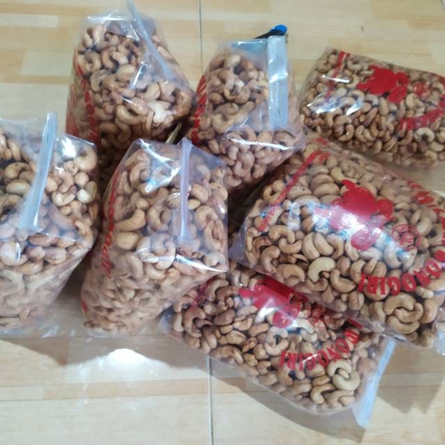 

KACANG METE MATANG GORENG FRESH 1KG-KACANG METE