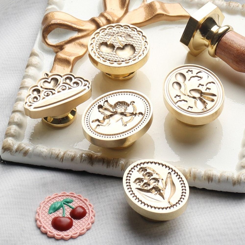 

Cupid Hand Account Flower Wedding Invitation Card Scrapbook Decoration Embossed Stamp Fire Paint Seal Stamp Wax Seal Stamp