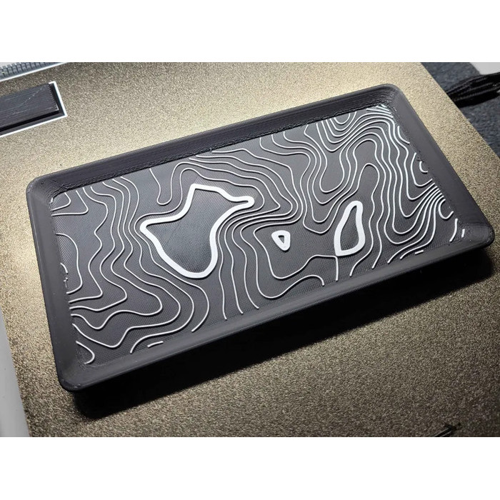 

Topographic Tray untuk Meja Desks Storage