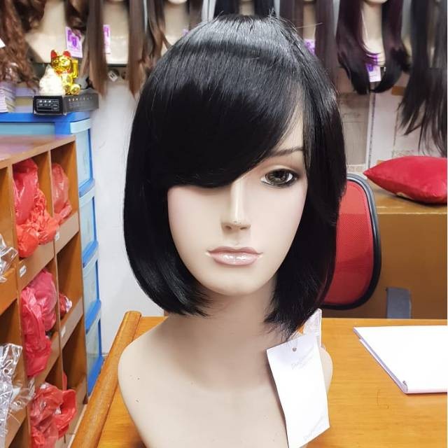 DR35LO wig naomi bob vw 2006