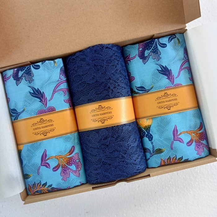 

Hampers Kado pernikahan wedding batik premium - C253
