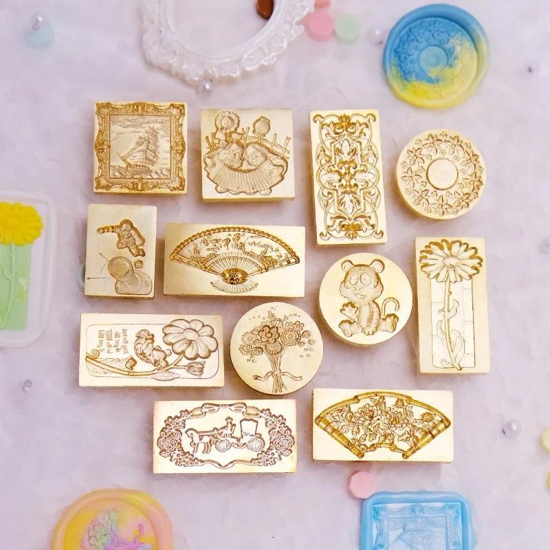 

Artistic Fire Paint Seal Engraving Stamp Fan Shape Handmade Crafts Envelope Sealing Wax Stamp For Artwork And Crafts