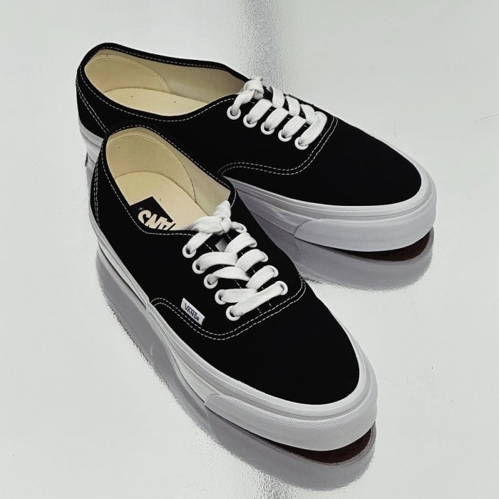VANS AUTHENTIC 44 LX PREMIUM BLACK WHITE ORIGINAL