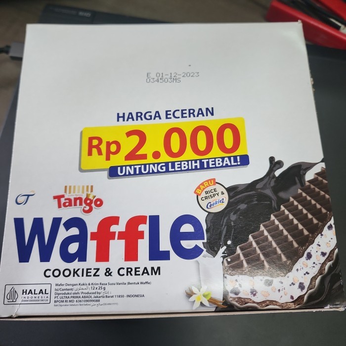 

tango waffle cookies and cream 25gr