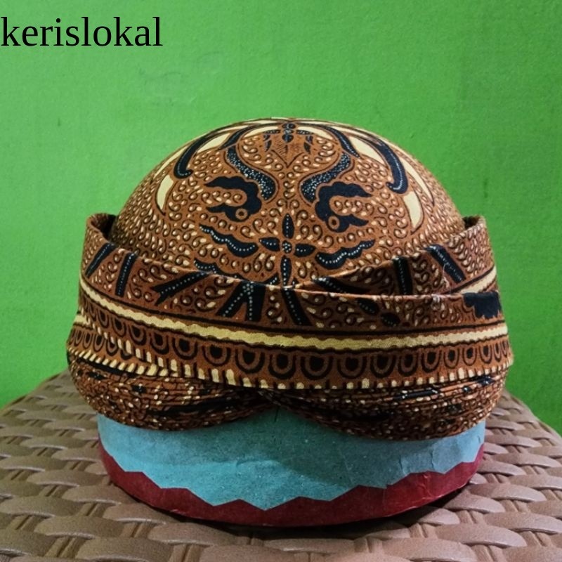 Blangkon Solo Kasatriyan Wahyu Tumurun Halusan KL8