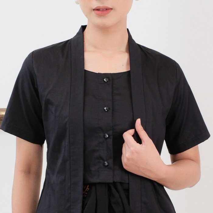 

✨LARIS✨ -Kebaya kutubaru etnik nala lengan pendek meradelima katun jepang hitam - XL