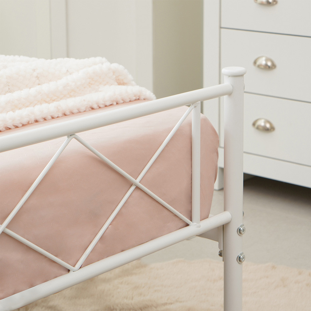 Informa 100X200 Cm Larson Tempat Tidur Anak Metal Bed Ranjang Kasur Perabot Tidur Furniture Kamar