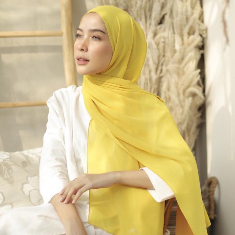 YELLOW / GOLKAR Pashmina Ceruty Babydoll Premium ( Hijab Pashmina Warna Golkar / Kuning Terang / Kun