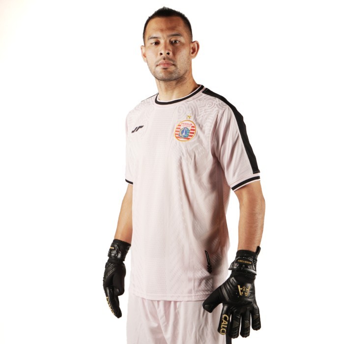Persija Jersey Player Issue Vortexion Alternate Goalkeeper Pink - 2XL