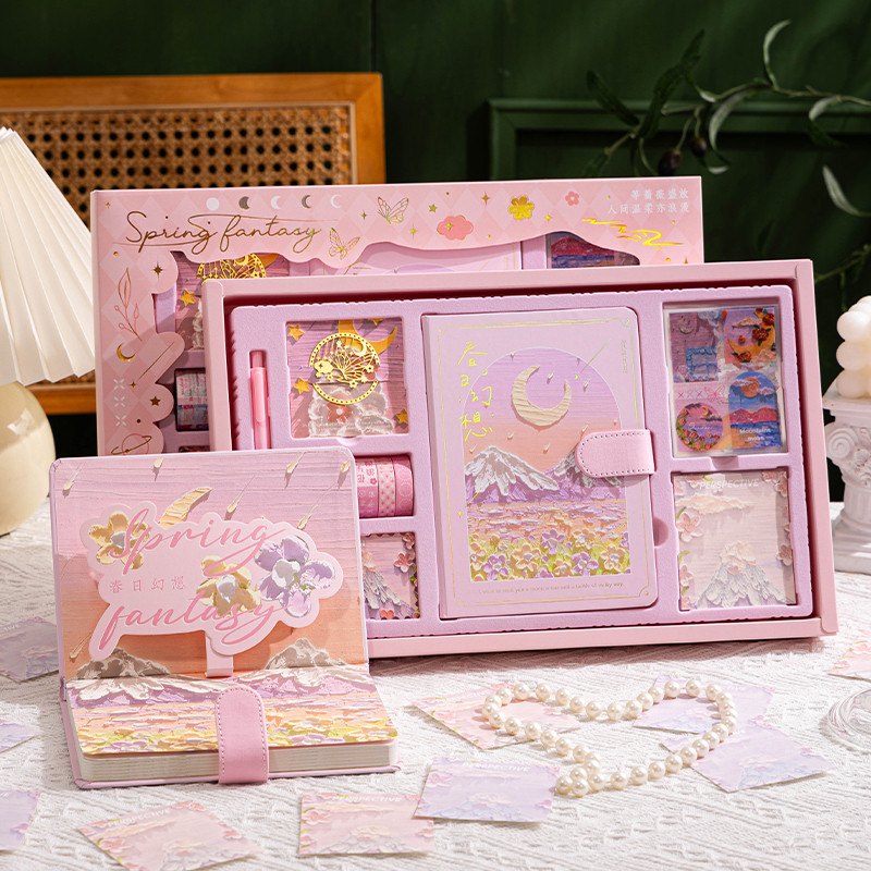 

Retro oil painting handbook set gift box, handbook sticker material, gift bag, tape, sticker, bookmark, pen, festival high value