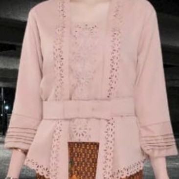 

✨LARIS✨ -Kebaya Kutu Baru Amora laser cut - milo, XXL