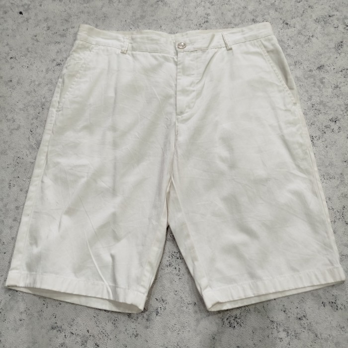 Celana pendek chinos OLZEN 1999 GARMENTS