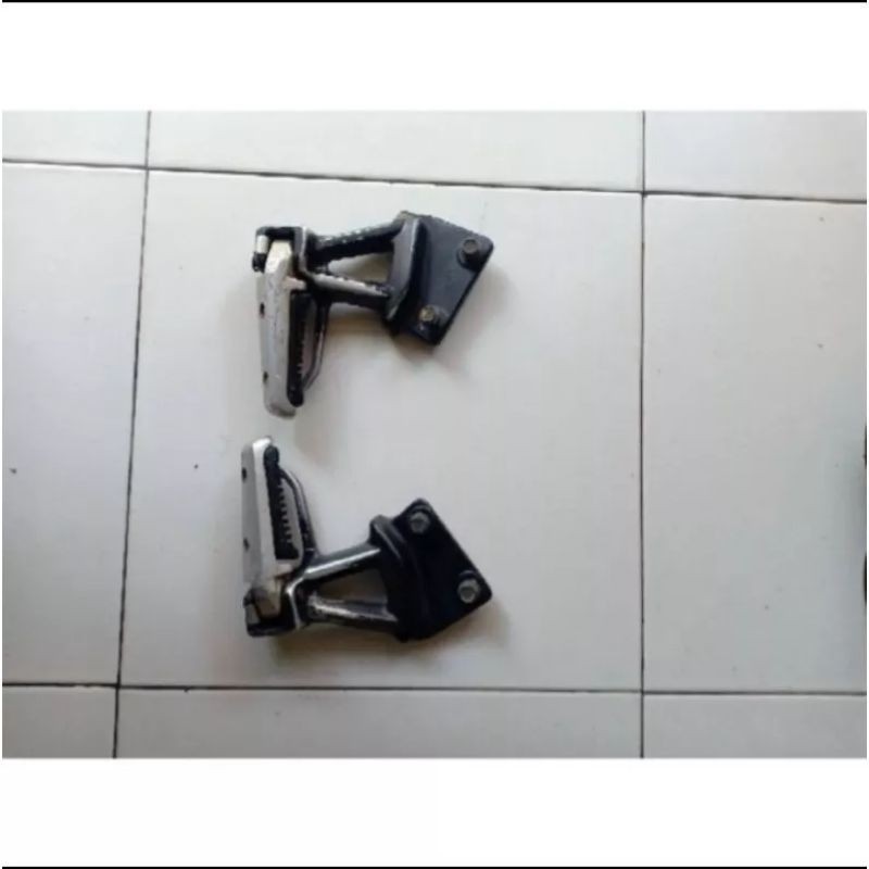 bustep Suzuki skywave  bekas original