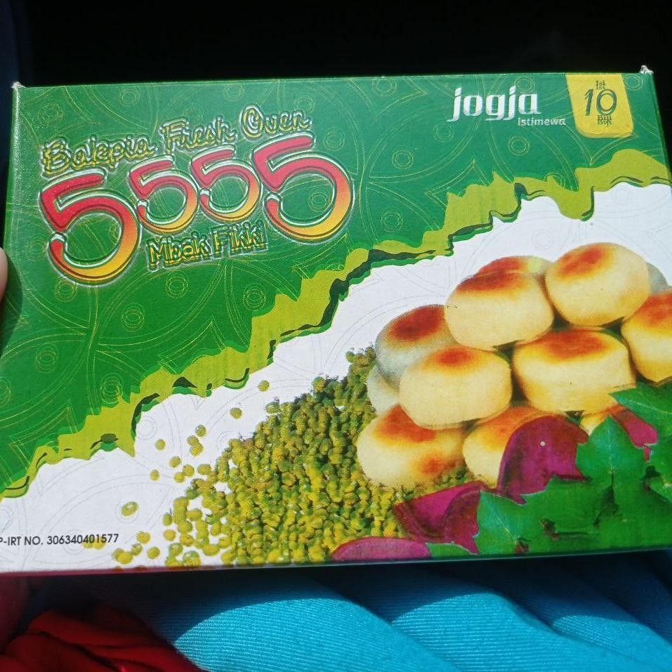 Bakpia basah 5555 Mbak Fikki
