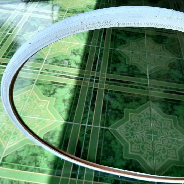 ban luar ban sepeda ban fixie warna - Putih, 700x23c W