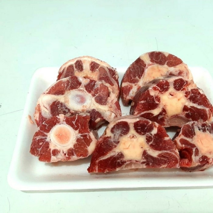 

Buntut Sapi Oxtail Import Center Cut 500 gr