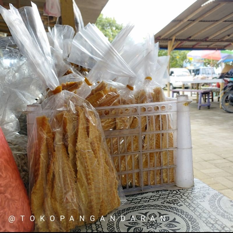 

Tulang jambal roti / Tulang Ikan Jambal asli ikan jambal roti murah Oleh oleh Pangandaran khas Pangandaran