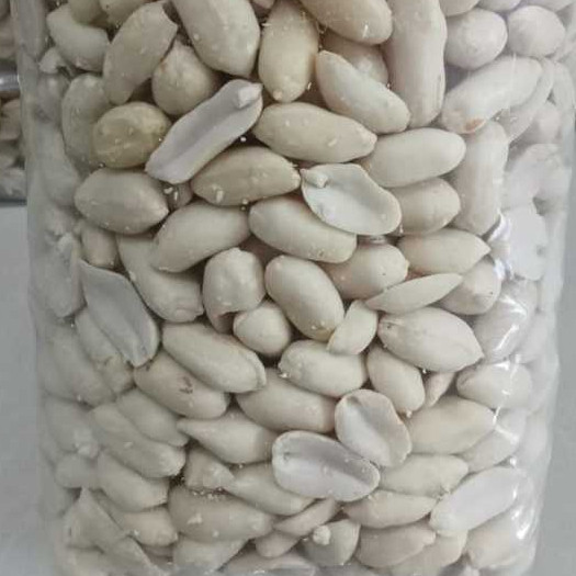 

Kacang Tanah Kupas Mentah Size Jumbo 25/29 Terbesar