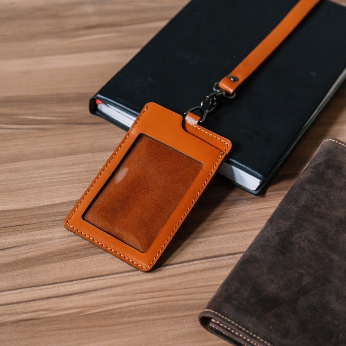 

[[New Collection]] Gantungan id Card Kulit Asli LANYARD Name Tag & Card Holder - PU TAN