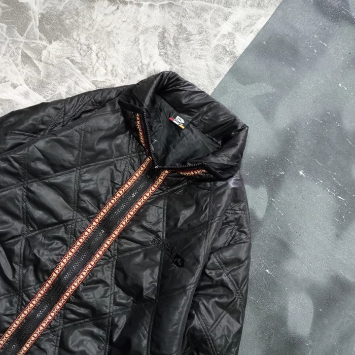 jaket gelembung Converse rusty