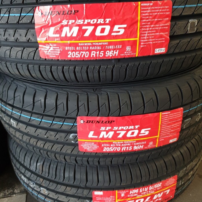 Ban Dunlop LM705 205/70 R15