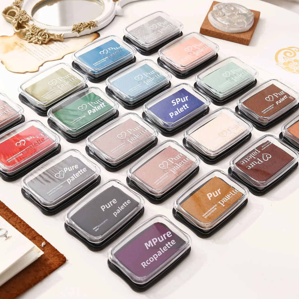 

retro colorful handbook ink pad concave waist colorful DIY kidsren's finger painting seal rubber stamp diary ink pad 20 colors