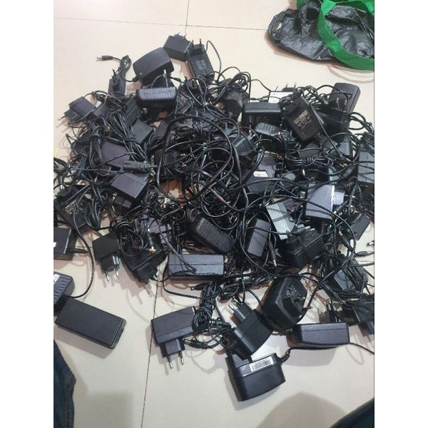 ADAPTOR router.ONT.stb 5v.9v.12v 14v.15v kondisi mati /rusak minimal order 10pcs