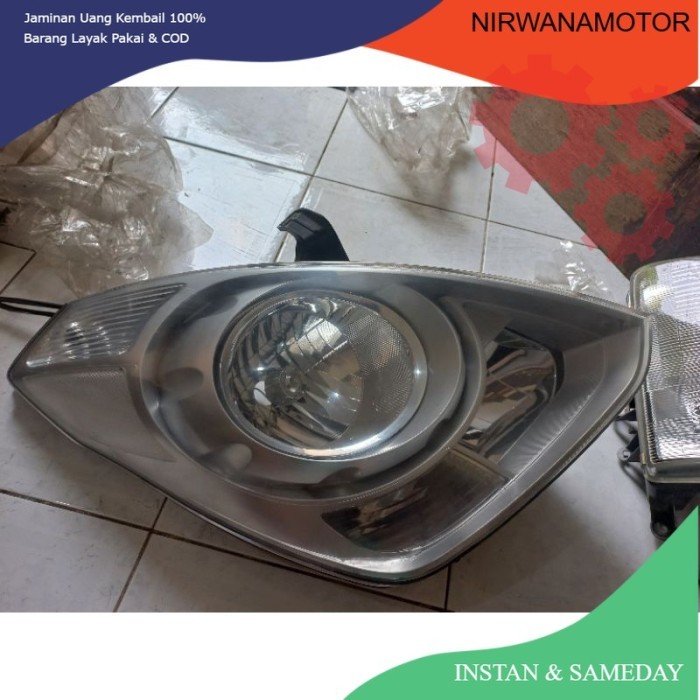 Headlamp Lampu depan Hyundai H1