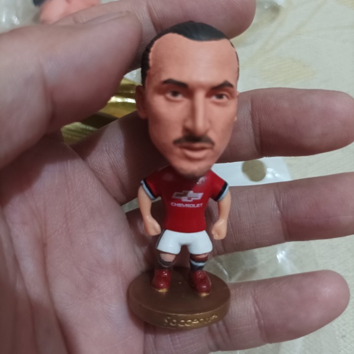 KY562 Ibrahimovic #9 Soccerwe figure