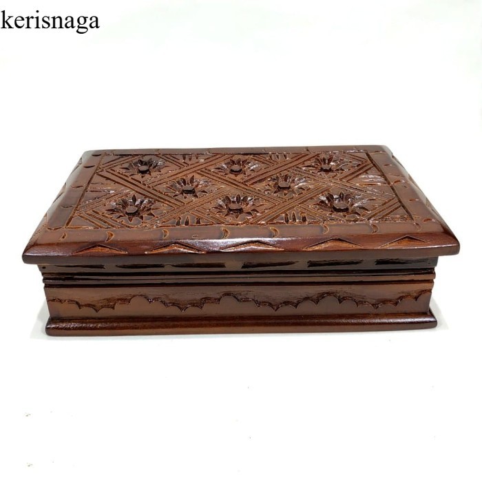 

Kotak Box Peti Kayu Jati Ukir an Klasik Tempat Perhiasan SHP11