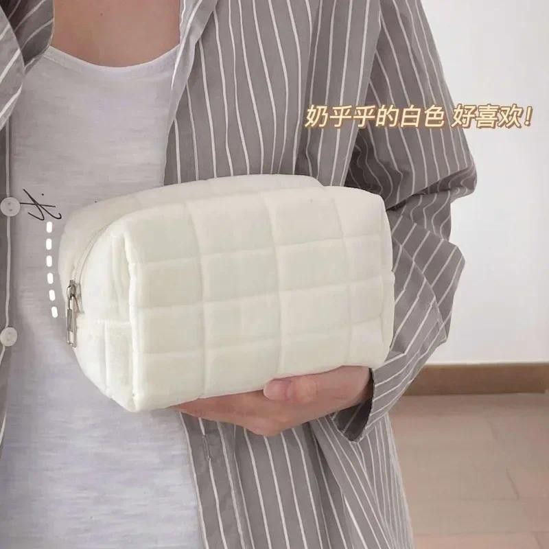 

Cute Pencil Case Plush Soft Pencil Pouch Big Capacity Pen Holder School Office Stationery Organizer Cosmetic Travel Bags