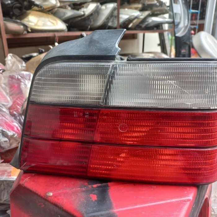 Stop lamp lampu belakang bmw 3 series E36 91sd 97 original