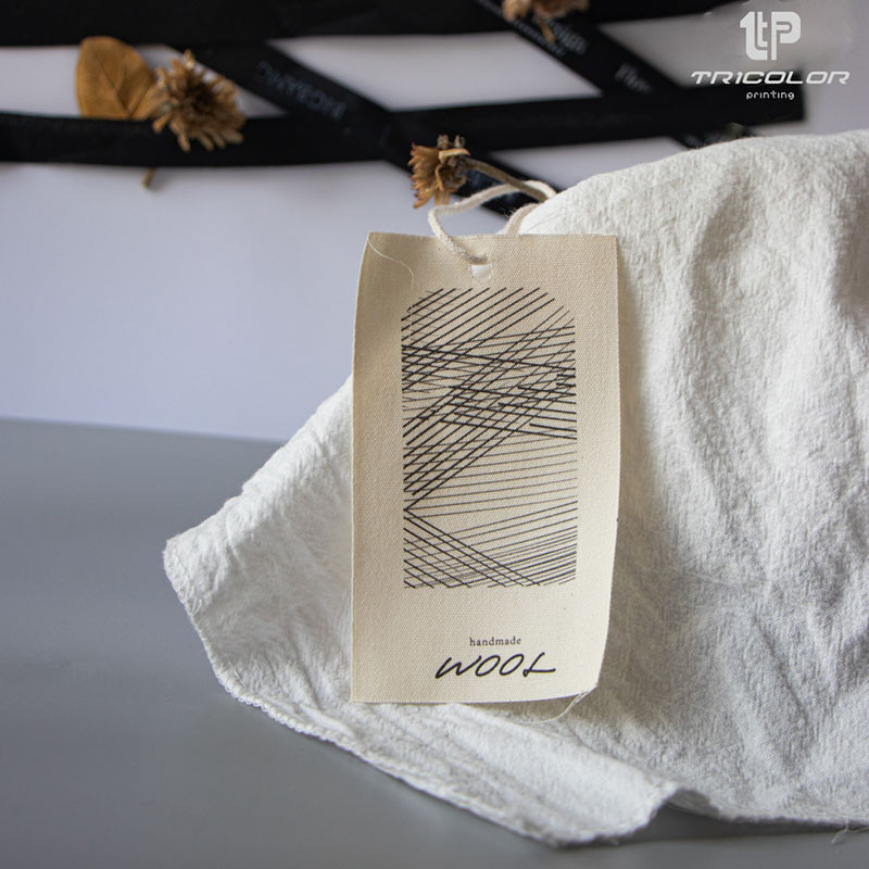 

60mm*105mm Custom Logo Tag, men's and women's clothing tag, high-end customized label, free design