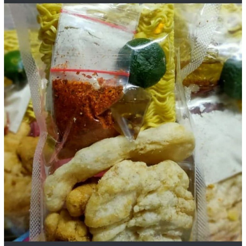 

cuanki komplit+ mie kuah baso Bisa COD