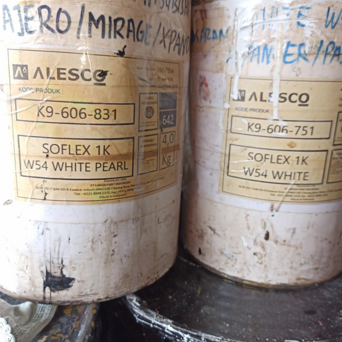 cet / cat mobil Mitsubishi W54 pearl white (1/4kg putih , 1/4kg pearl)