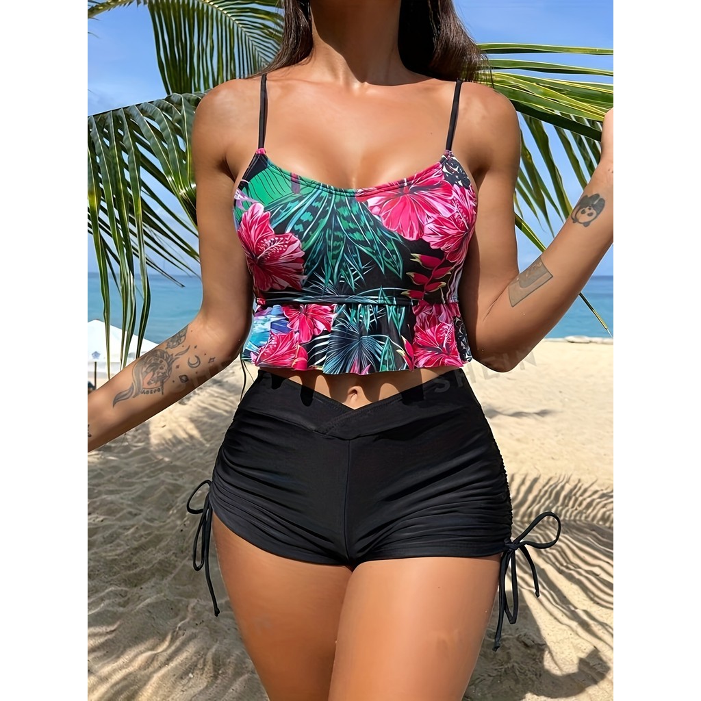 Wanita Bikini Berwarna Sexy untuk Liburan Pantai
