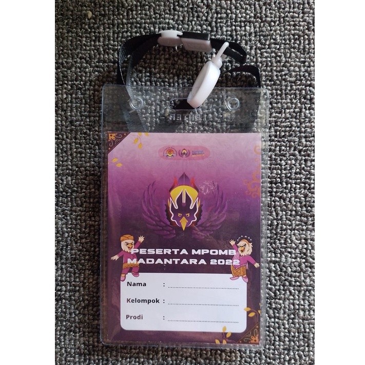 

NAMETAG B4 , ID CARD, COCARD UKURAN B4 MIKA TEBAL - PAKET KOMPLIT - GRATIS DESAIN