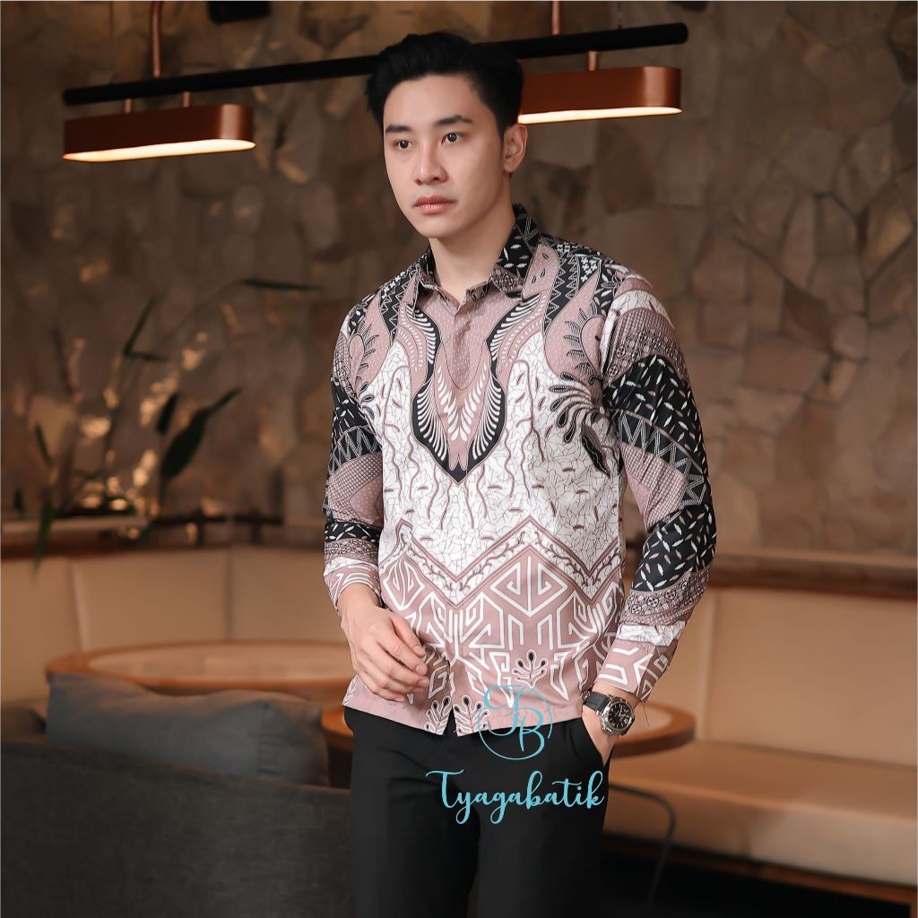 Kemeja Batik Slimfit Lapis Furing Premium 0176 Tyaga Batik