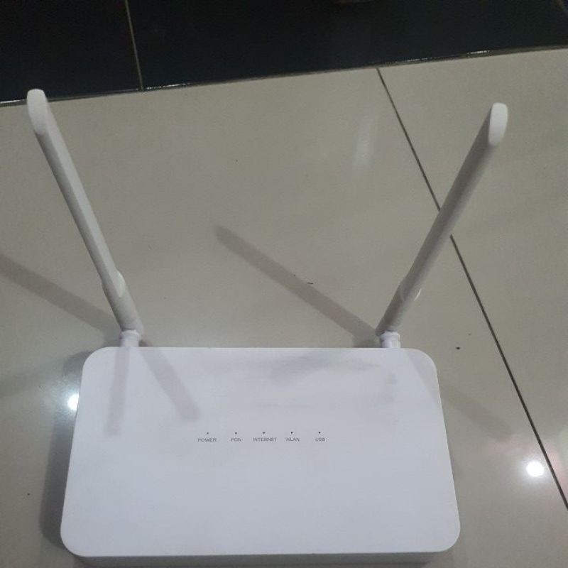 ONT GPON ZTE MODEL BARU TAHUN 2023 F670L lampu tengah DUAL BAND GIGABIT unit only