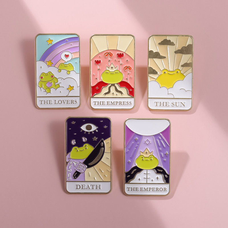 Tarot Frog Enamel Pin Card Animals Stars Sun Moon Death Lovers Jewelry Badge Lapel Metal Backpack Wh