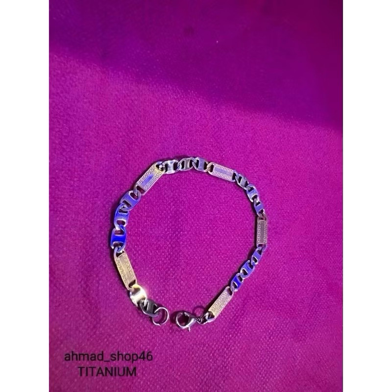 Gelang tangan titanium pria wanita model rantai pipih warna silver kombinasi gold