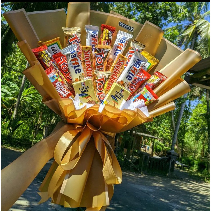 

BUCKET SNACK MURAH / BUKET SNACK/ HADIAH WISUDA /BUKET CHOCOLATOS/ BUCKET MAKANAN size kecil bisa request isi