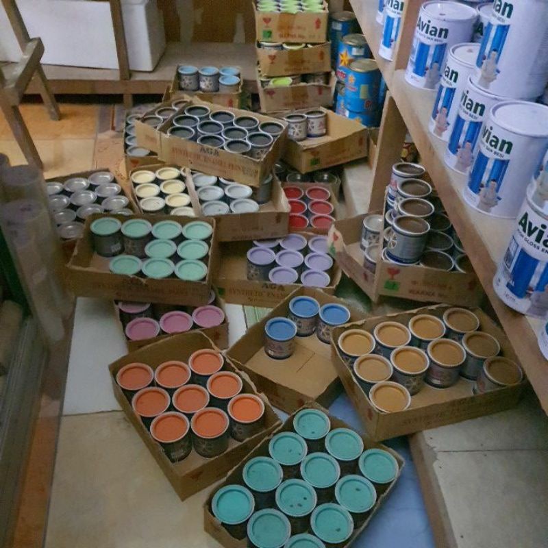 CAT KAYU & BESI PAGAR DINDING JENDELA PINTU DLL 200Gr MERK AGA SEMUA WARNA